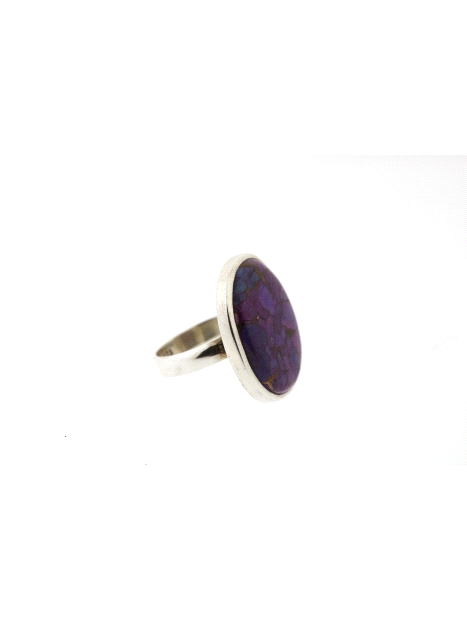 Anillo de plata con piedra morada