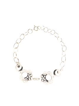 Pulsera de plata con flores